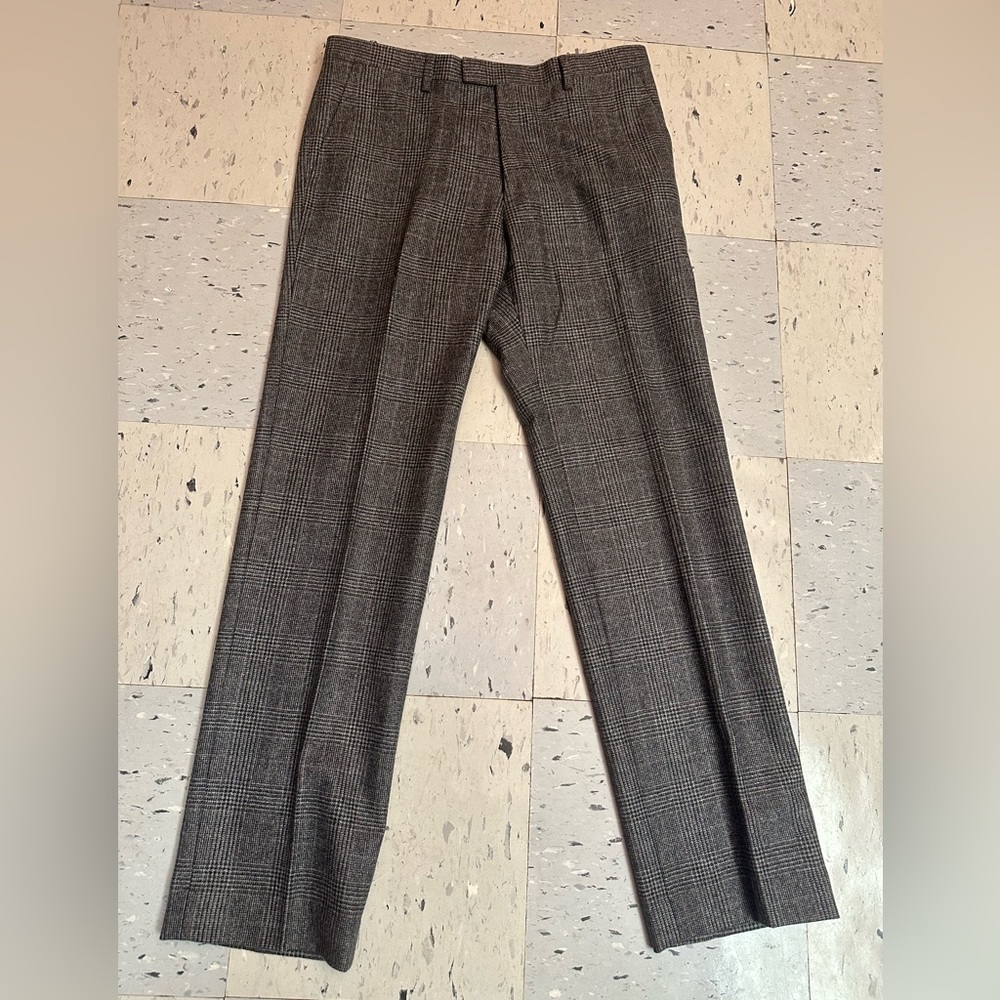 Banana Republic Monogram suit pants. Gray/black plaid. 34/34